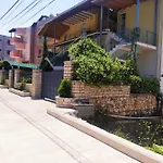 Theona Appartement