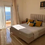 Theona Appartement