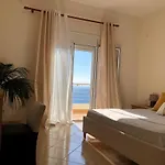Theona Appartement